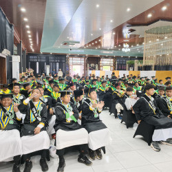 Penuh Haru dan Kebanggaan, Wisuda Santri XXIV TPQ Wahdah Islamiyah Bulukumba Sukses Digelar